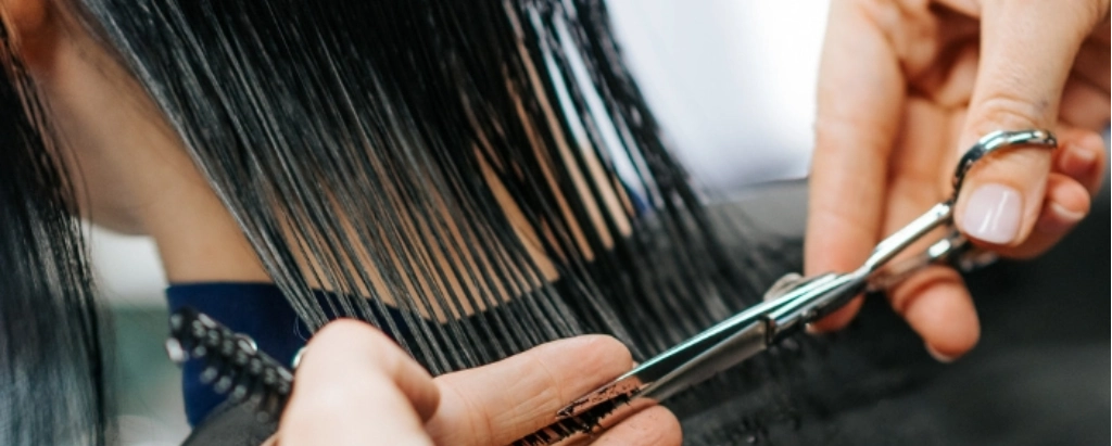 farbowane damskie włosy